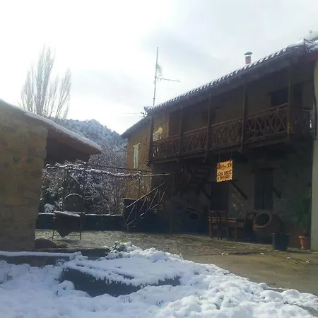 Xenis House منزل ريفي