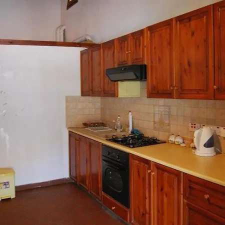 منزل ريفي Xenis House Galata