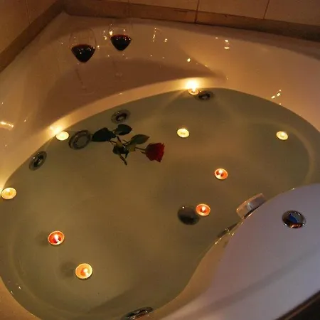 منزل ريفي Xenis House