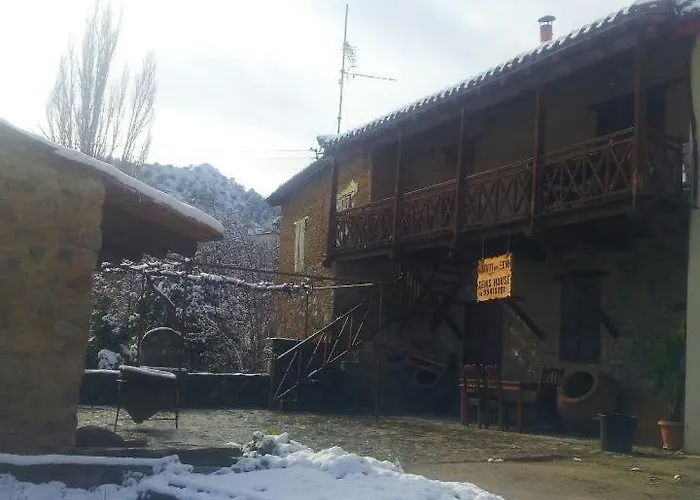 Xenis House Lantställe