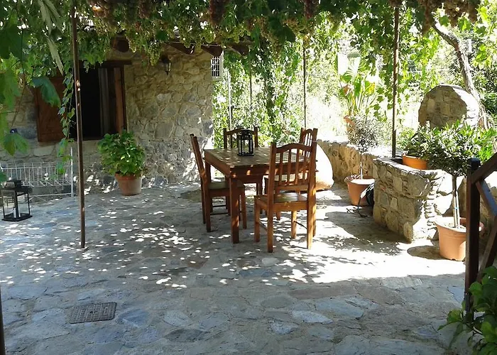 Lantställe Xenis House Galata